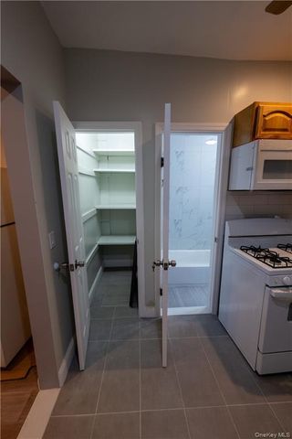 9728 Flatlands Avenue, Brooklyn, NY 11236