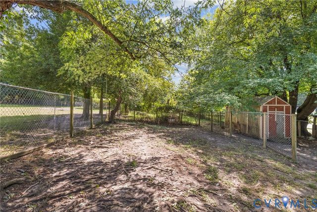 2226 Hill St, Petersburg, VA 23803