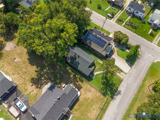 2226 Hill St, Petersburg, VA 23803