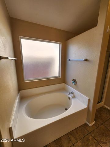 16830 S 42ND Street, Phoenix, AZ 85048