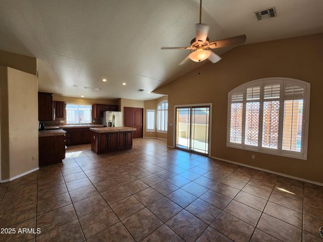 16830 S 42ND Street, Phoenix, AZ 85048