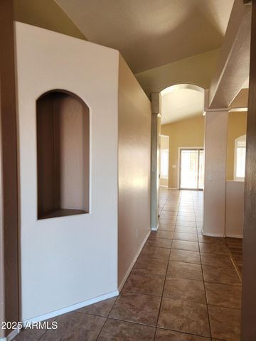 16830 S 42ND Street, Phoenix, AZ 85048