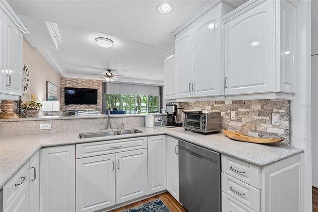 50 PALM HARBOR PARKWAY 38, Palm Coast, FL 32137