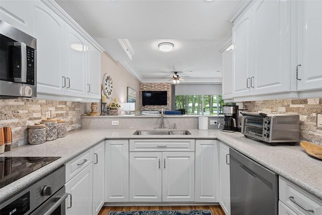 50 PALM HARBOR PARKWAY 38, Palm Coast, FL 32137