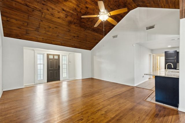 4113 Valentine Street, Fort Worth, TX 76107