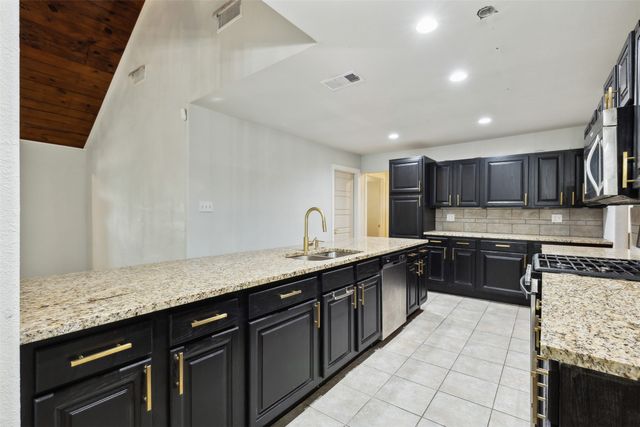 4113 Valentine Street, Fort Worth, TX 76107