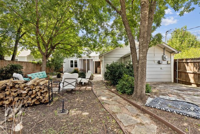4113 Valentine Street, Fort Worth, TX 76107