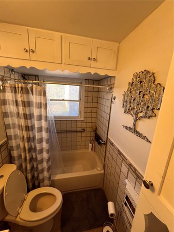 129 Roselawn Street, Coleman, TX 76834