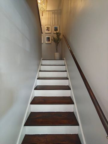 13 Whitelock St, New Bedford, MA 02745