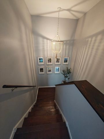 13 Whitelock St, New Bedford, MA 02745