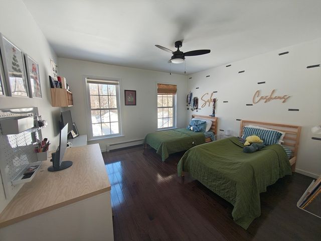 13 Whitelock St, New Bedford, MA 02745