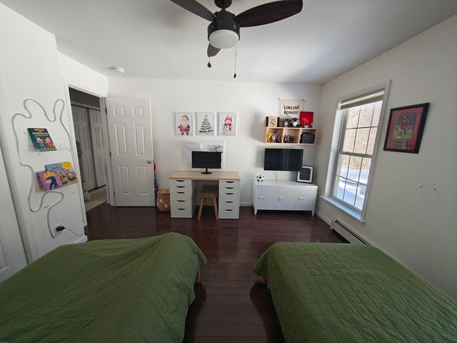 13 Whitelock St, New Bedford, MA 02745