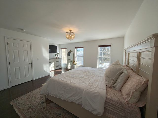 13 Whitelock St, New Bedford, MA 02745