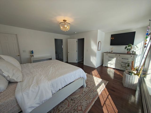 13 Whitelock St, New Bedford, MA 02745