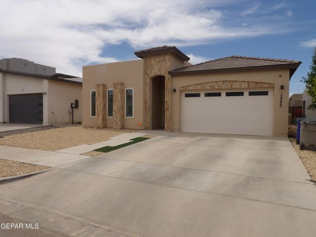 12332 DESERT PALMS Avenue, El Paso, TX 79938