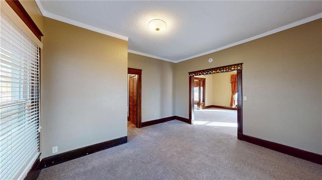 728 W Hunter Street, Nevada, MO 64772