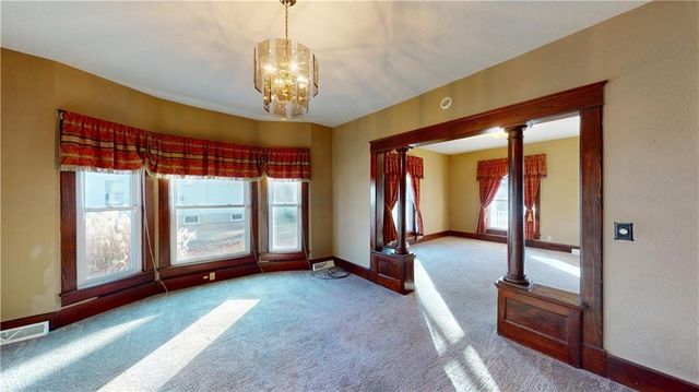 728 W Hunter Street, Nevada, MO 64772