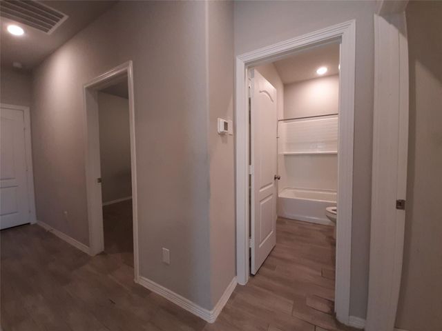919 Redinger Ridge Drive, Houston, TX 77336