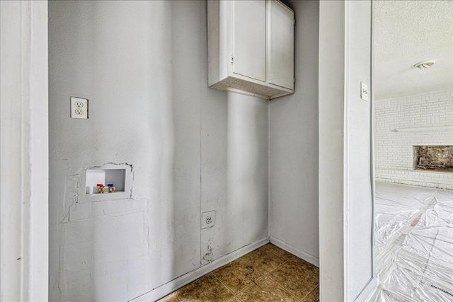 2150 ALBANY AVE, Memphis, TN 38108