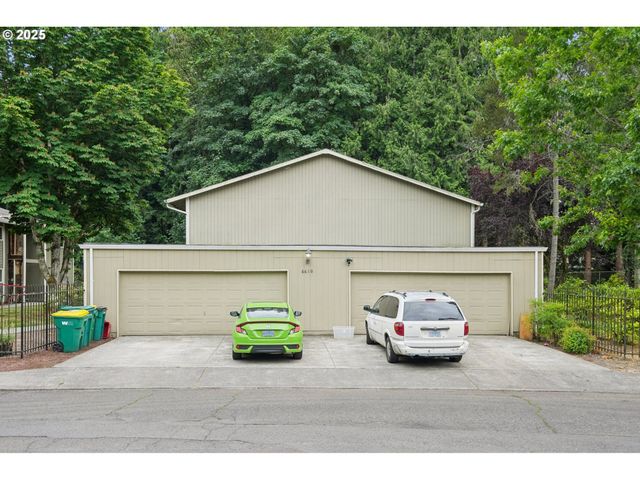 6610 Sw TERRI Ct 10, Portland, OR 97225