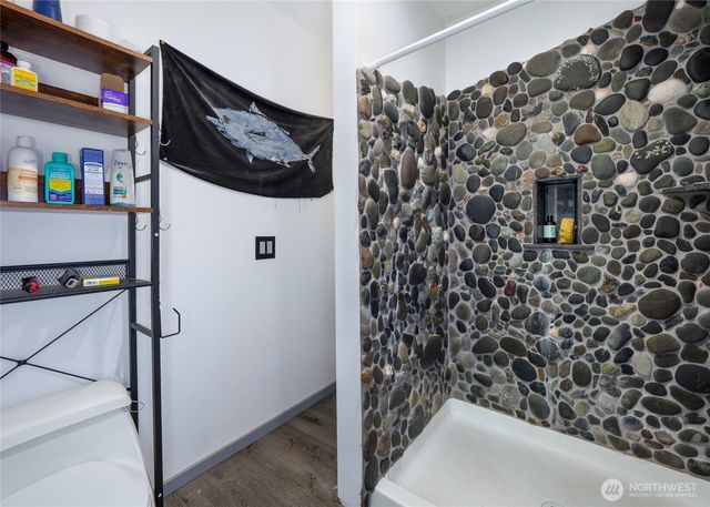 1034 W Spruce Street, Port Angeles, WA 98363