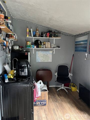 1034 W Spruce Street, Port Angeles, WA 98363