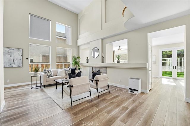 817 N Temescal, Corona, CA 92879