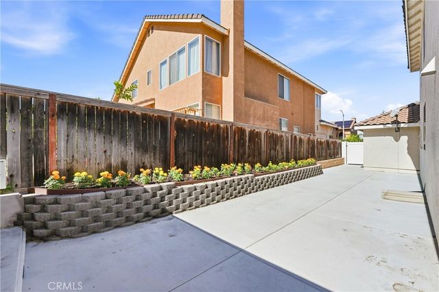 817 N Temescal, Corona, CA 92879