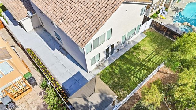 817 N Temescal, Corona, CA 92879