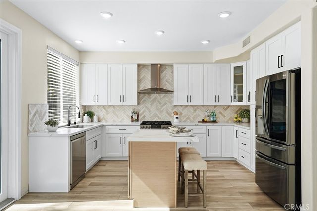 817 N Temescal, Corona, CA 92879