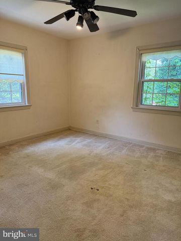 2544 34TH ST SE, Washington, DC 20020