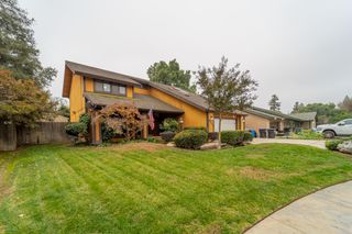 4121 W Grove Court, Visalia, CA 93291