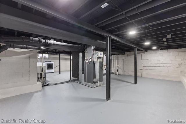 1415 John R Road, Rochester Hills, MI 48307