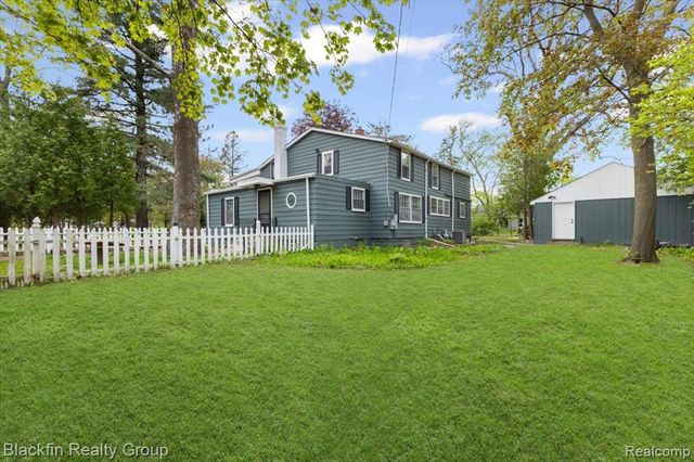 1415 John R Road, Rochester Hills, MI 48307