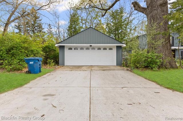 1415 John R Road, Rochester Hills, MI 48307