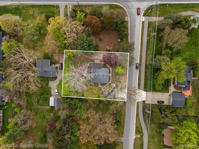 1415 John R Road, Rochester Hills, MI 48307