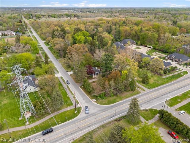 1415 John R Road, Rochester Hills, MI 48307