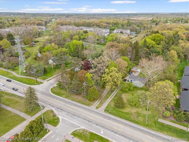 1415 John R Road, Rochester Hills, MI 48307