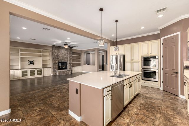 19408 W PASADENA Avenue, Litchfield Park, AZ 85340