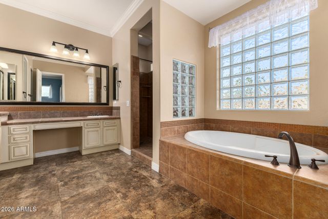 19408 W PASADENA Avenue, Litchfield Park, AZ 85340