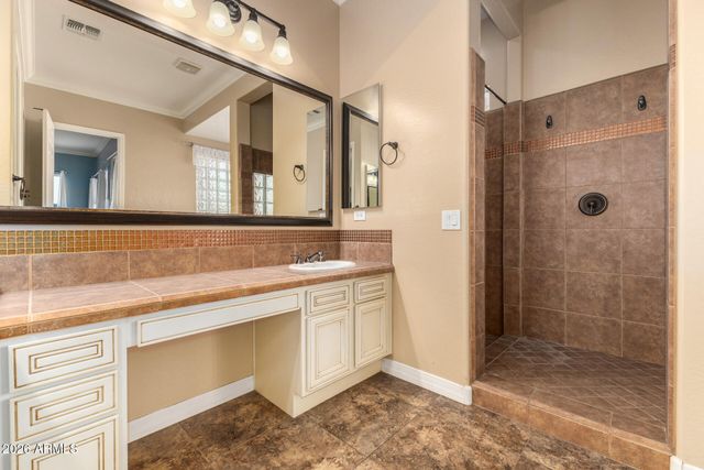 19408 W PASADENA Avenue, Litchfield Park, AZ 85340