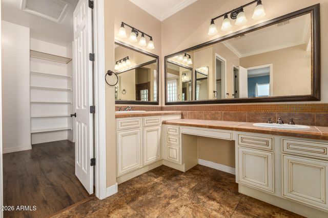 19408 W PASADENA Avenue, Litchfield Park, AZ 85340