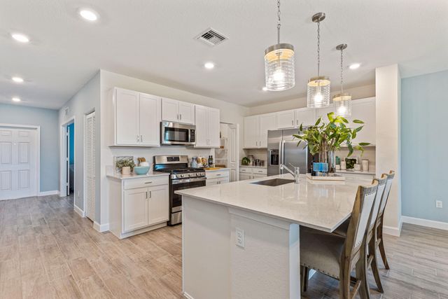 11074 Pondside Lane, Port St. Lucie, Port St Lucie, FL 34987