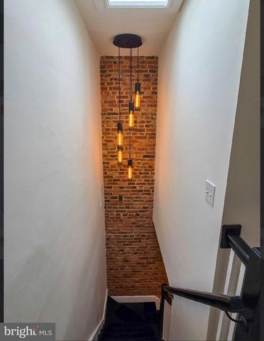 2638 HUNTINGDON AVE, Baltimore, MD 21211