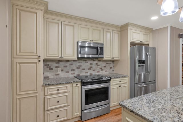 15085 Columbia Hwy, Lynnville, TN 38472