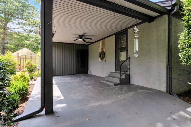 15085 Columbia Hwy, Lynnville, TN 38472