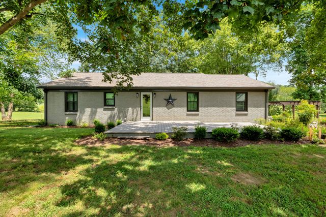 15085 Columbia Hwy, Lynnville, TN 38472