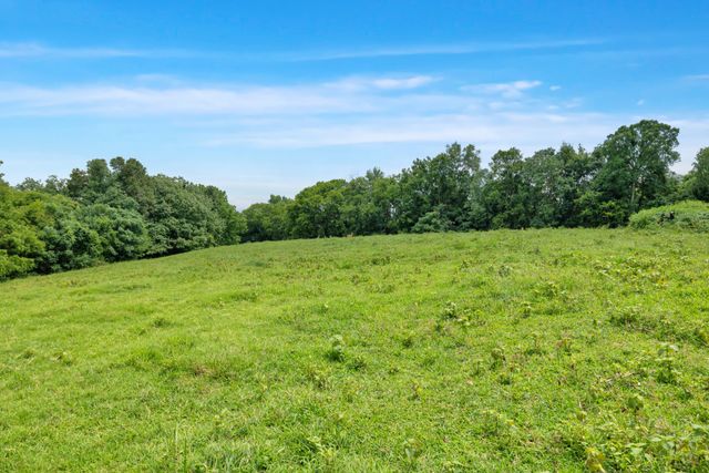 15085 Columbia Hwy, Lynnville, TN 38472