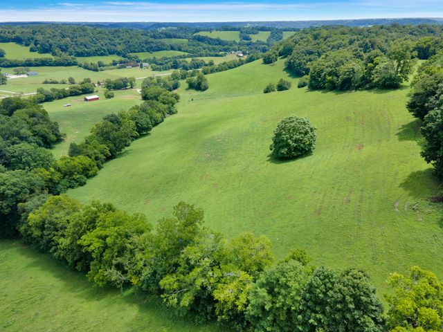 15085 Columbia Hwy, Lynnville, TN 38472