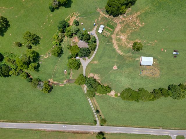 15085 Columbia Hwy, Lynnville, TN 38472